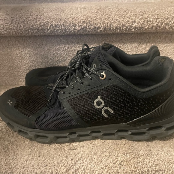 On cloud - Picture 4 of 6